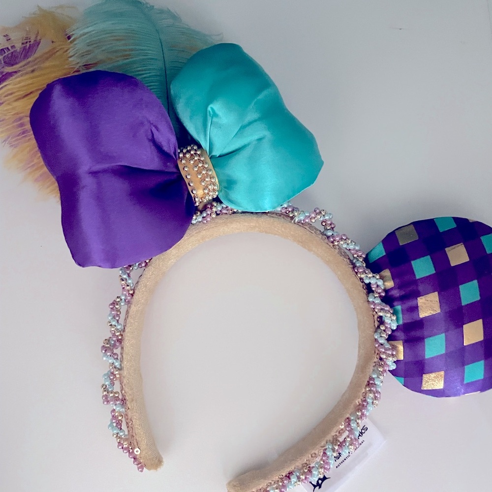 Disney parks mouse ears New Orleans Mardi Gras
